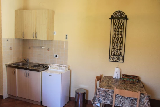 Apartmán Černá Hora - Dobrota CH 7018 N2