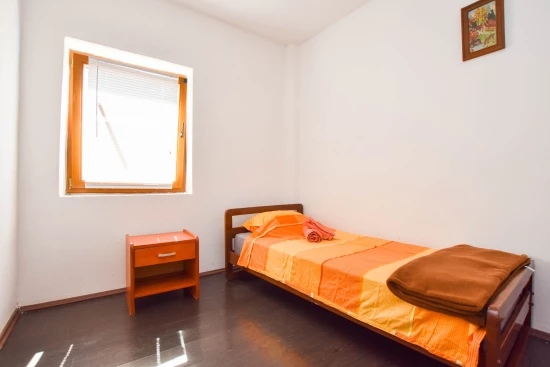 Domek Ostrov Pašman - Nevidane OS 9495 N1