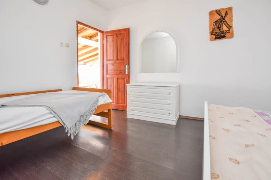 Domek Ostrov Pašman - Nevidane OS 9495 N1