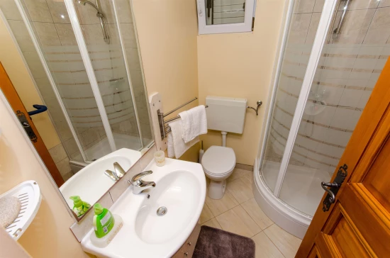 Apartmán Střední Dalmácie - Okrug Gornji DA 7403 N2