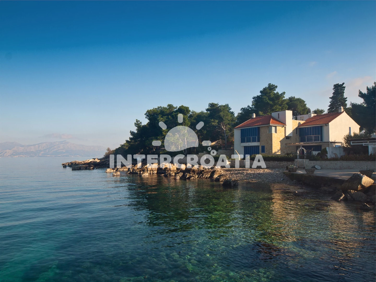 Vila Ostrov Brač - Supetar OS 9498 N1