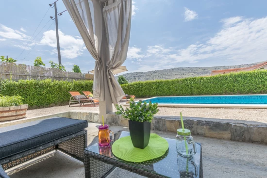 Domek Střední Dalmácie - Srinjine (Split) DA 7411 N1