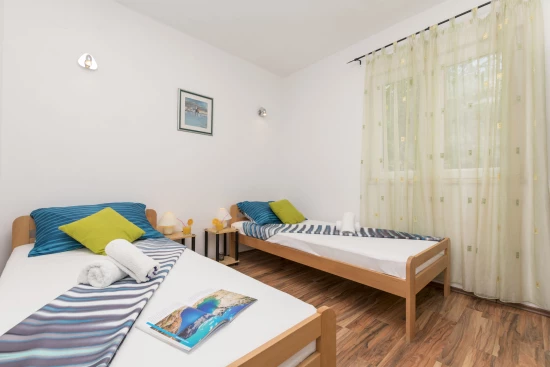 Domek Střední Dalmácie - Srinjine (Split) DA 7411 N1