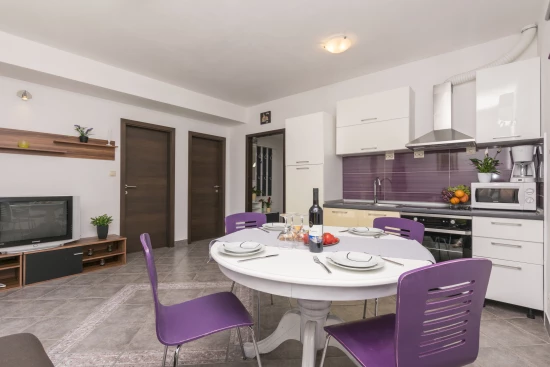 Domek Střední Dalmácie - Srinjine (Split) DA 7411 N1