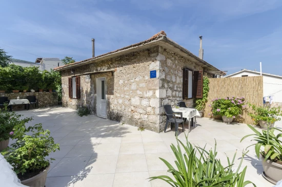 Apartmán Ostrov Hvar - Jelsa OS 9502 N1