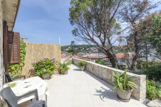 Apartmán Ostrov Hvar - Jelsa OS 9502 N1