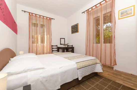 Apartmán Ostrov Hvar - Jelsa OS 9502 N1