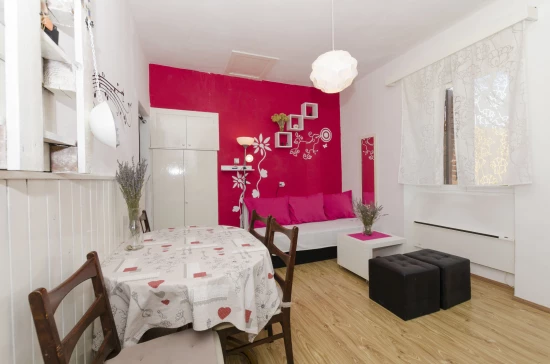 Apartmán Ostrov Hvar - Jelsa OS 9502 N1