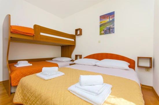 Apartmán Severní Dalmácie - Rogoznica DA 7412 N1