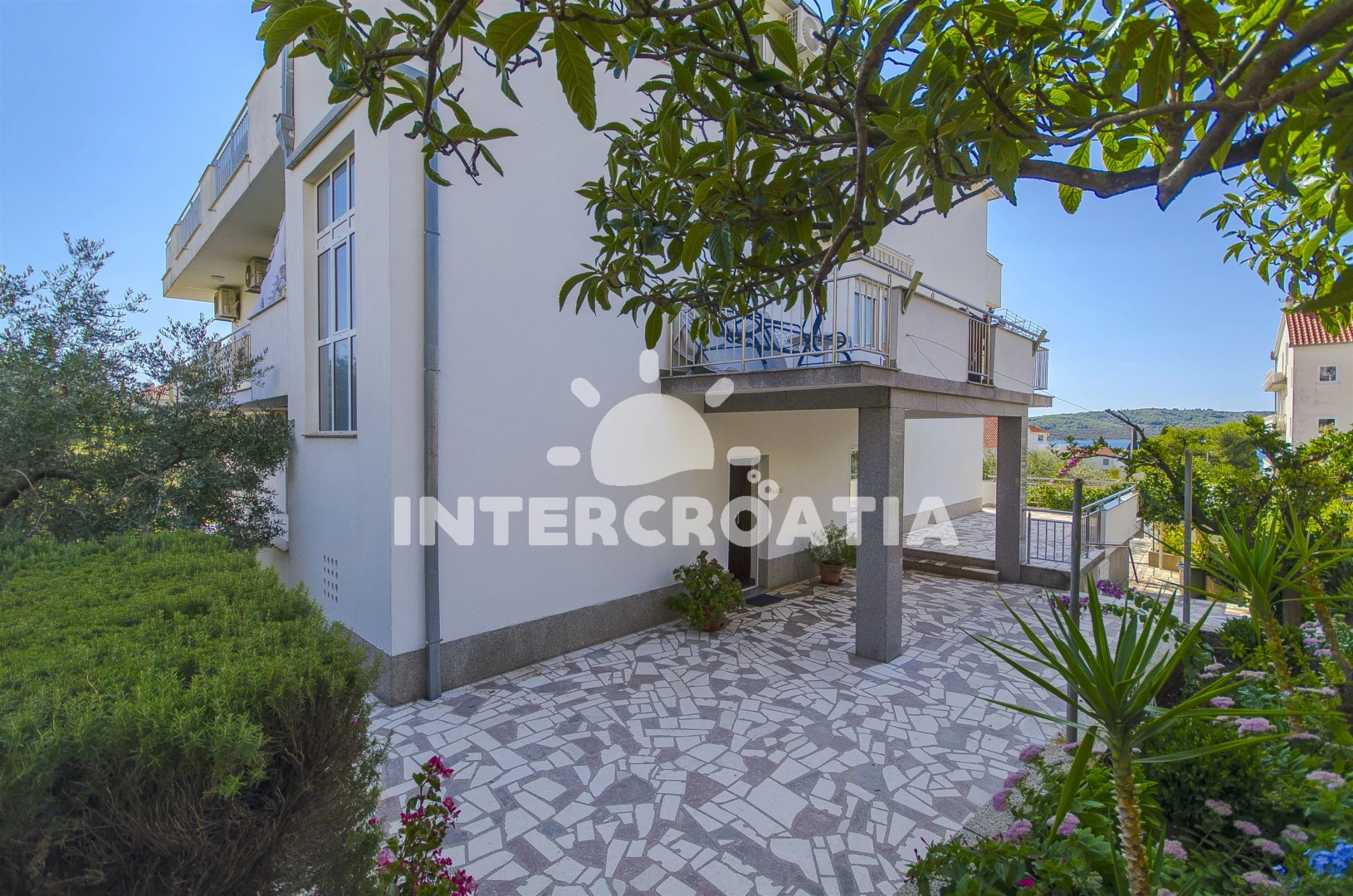 Apartmán Střední Dalmácie - Okrug Gornji DA 7414 N2