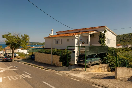 Apartmán Střední Dalmácie - Slatine (Čiovo) DA 7421 N1