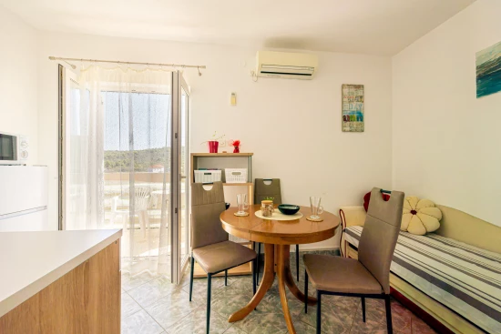 Apartmán Střední Dalmácie - Slatine (Čiovo) DA 7421 N1