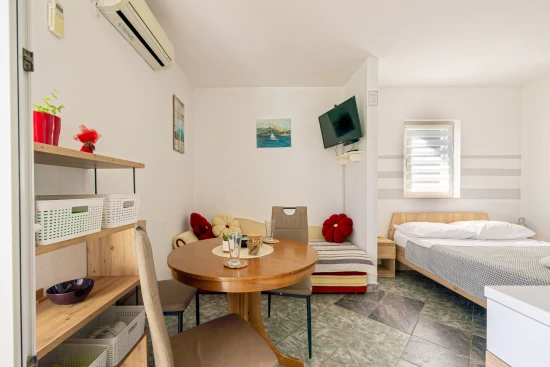 Apartmán Střední Dalmácie - Slatine (Čiovo) DA 7421 N1
