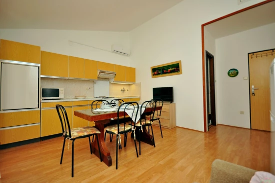 Apartmán Severní Dalmácie - Vodice DA 7423 N3
