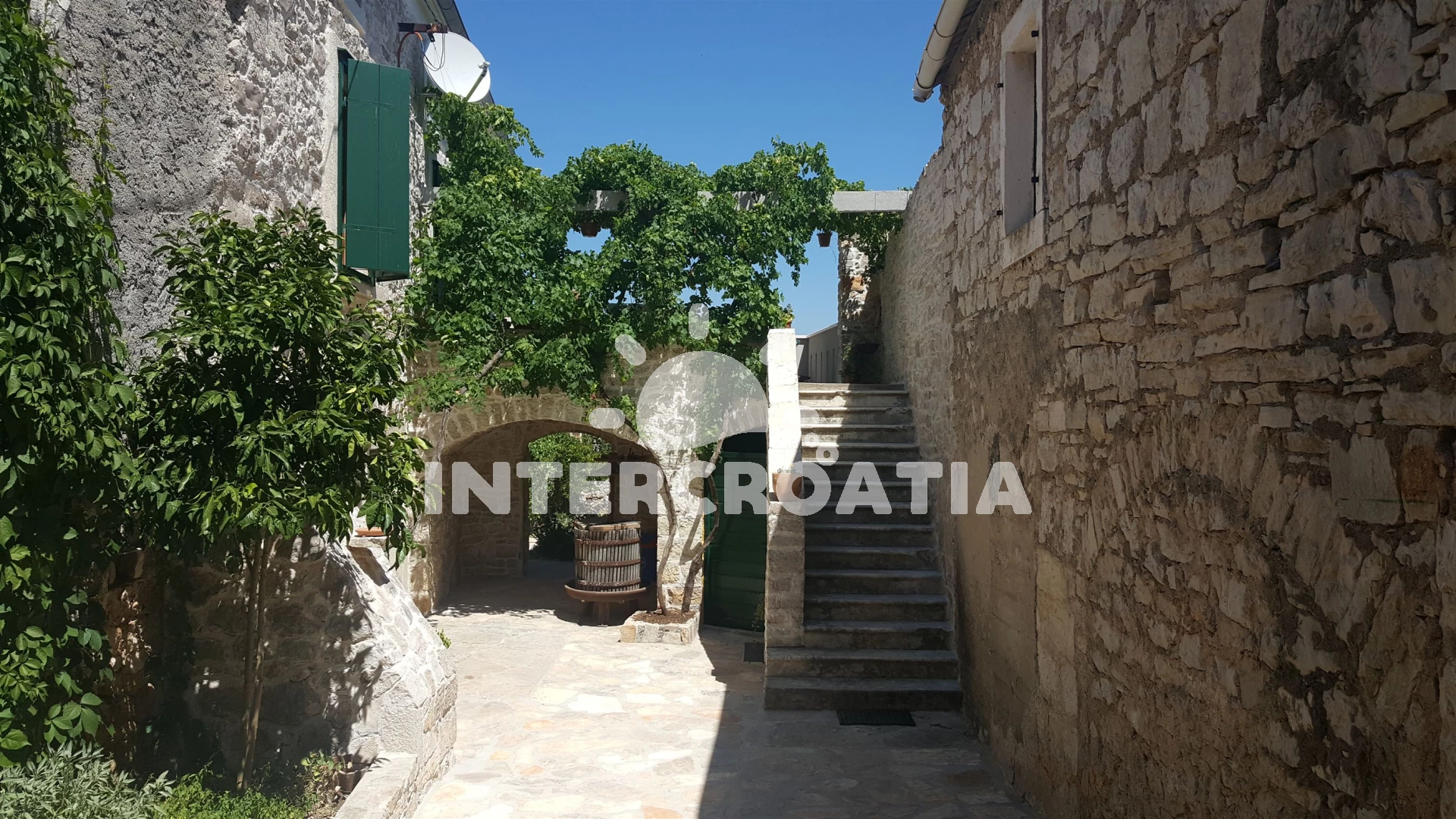 Domek Ostrov Pašman - Ugrinić OS 9527 N1