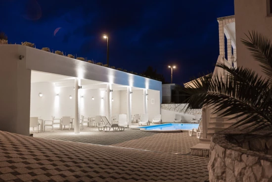 Apartmán Střední Dalmácie - Okrug Donji DA 7432 N2