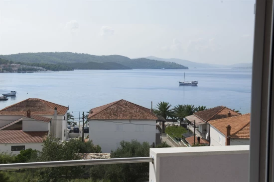 Apartmán Střední Dalmácie - Okrug Gornji DA 7440 N3