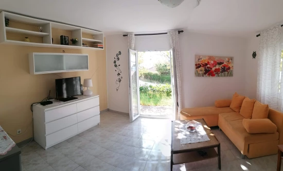 Domek Ostrov Cres - Martinšćica OS 9557 N1