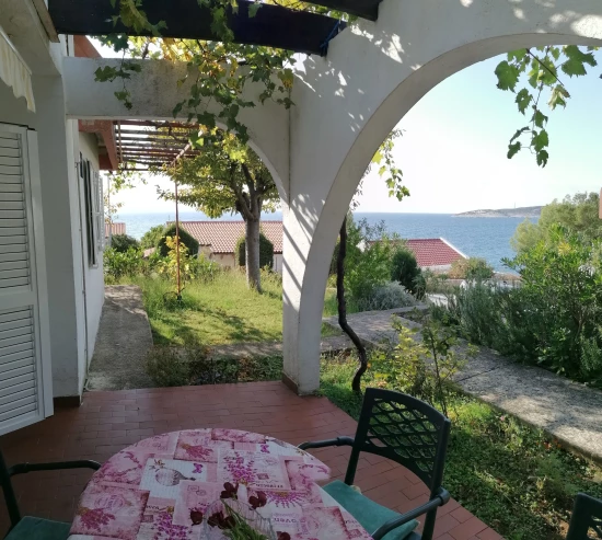 Domek Ostrov Cres - Martinšćica OS 9557 N1