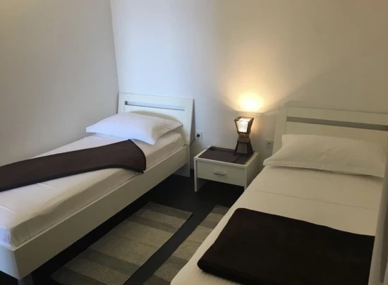 Apartmán Střední Dalmácie - Staniči DA 7445 N2