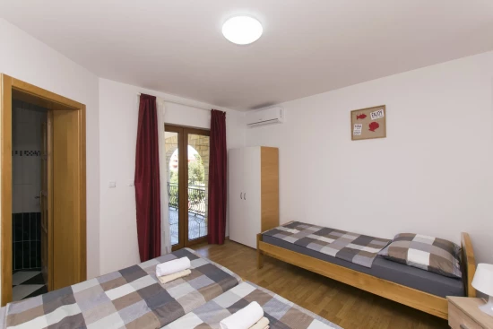 Apartmánový pokoj Severní Dalmácie - Seline DA 7466 N1