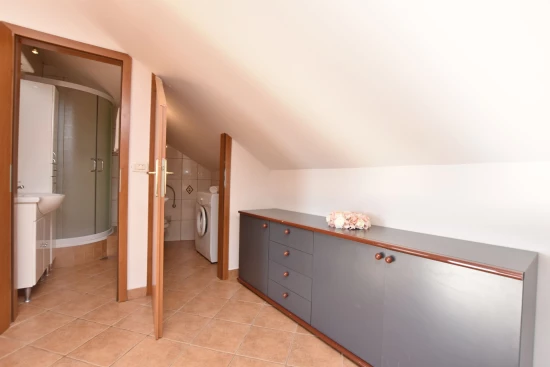 Vila Střední Dalmácie - Jesenice DA 7494 N1