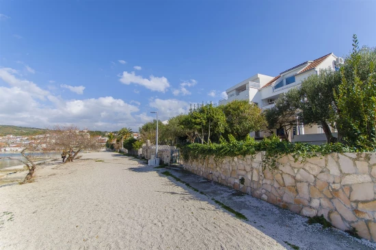 Apartmán Střední Dalmácie - Okrug Gornji DA 7506 N1