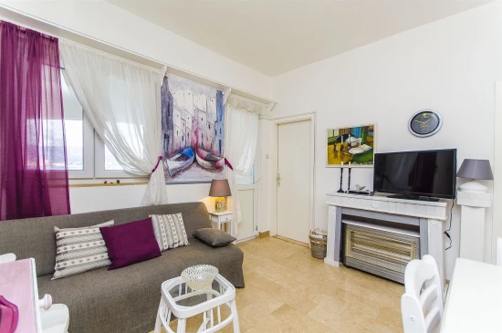 Apartmán Střední Dalmácie - Okrug Gornji DA 7506 N1