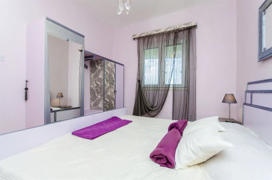 Apartmán Střední Dalmácie - Okrug Gornji DA 7506 N1