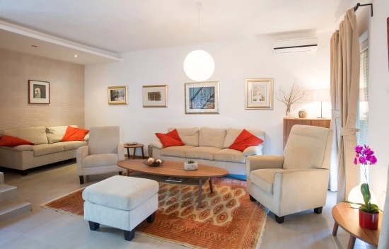 Vila Střední Dalmácie - Seget Vranjica DA 7519 N1