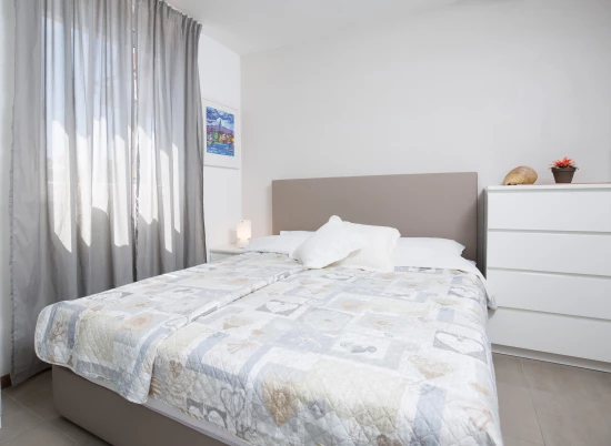 Vila Střední Dalmácie - Seget Vranjica DA 7519 N1