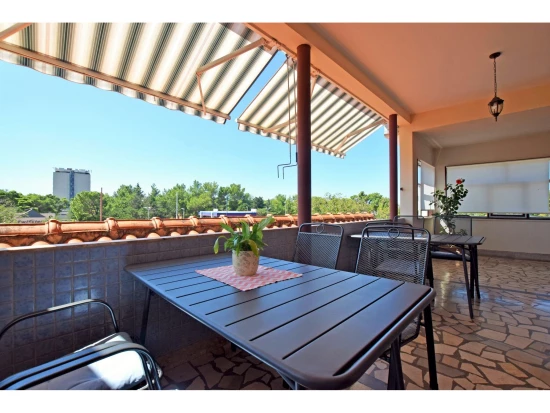 Apartmán Severní Dalmácie - Starigrad Paklenica DA 7522 N2