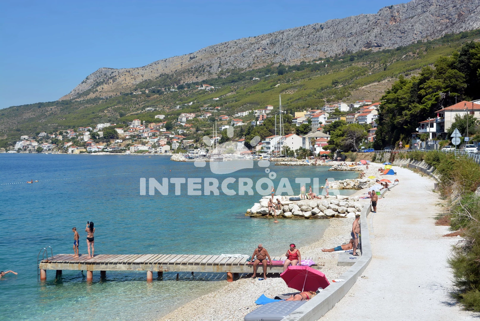 Apartmán Střední Dalmácie - Dugi Rat DA 7525 N1