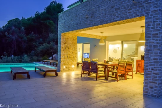 Vila Ostrov Iž - Mali Iž OS 9611 N1