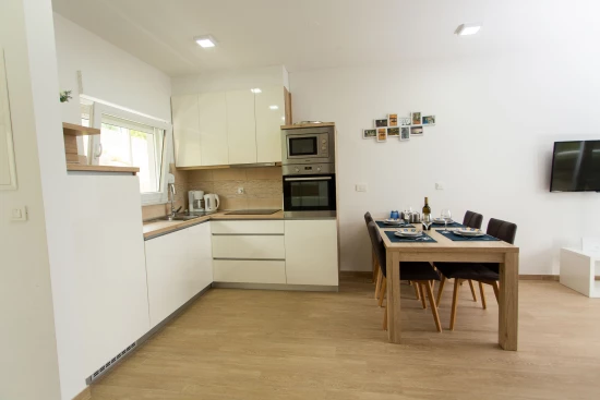 Vila Střední Dalmácie - Duće DA 7529 N1