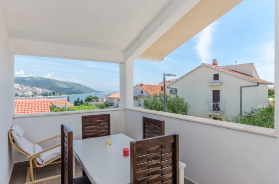 Apartmán Střední Dalmácie - Okrug Gornji DA 7540 N1