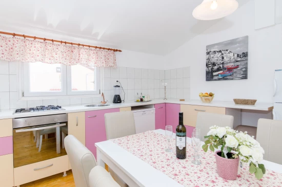 Apartmán Střední Dalmácie - Okrug Gornji DA 7540 N1