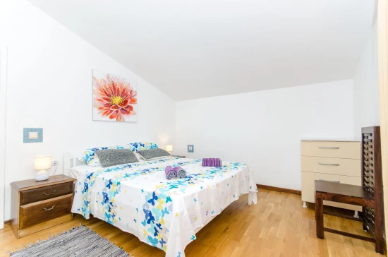 Apartmán Střední Dalmácie - Okrug Gornji DA 7540 N1