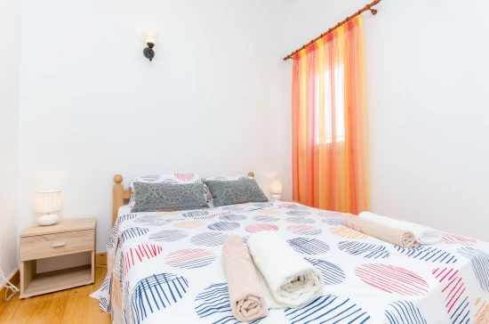 Apartmán Střední Dalmácie - Okrug Gornji DA 7540 N1