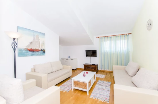 Apartmán Střední Dalmácie - Okrug Gornji DA 7540 N1