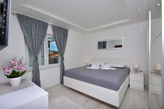 Apartmán Střední Dalmácie - Podstrana DA 7551 N1