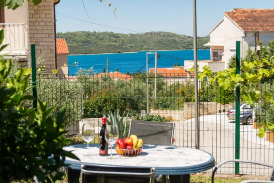 Apartmán Střední Dalmácie - Okrug Gornji DA 7551 N3