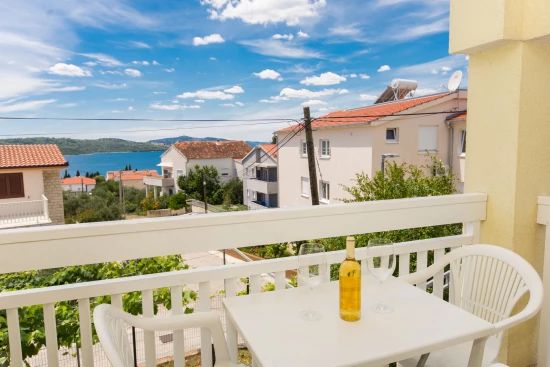 Apartmán Střední Dalmácie - Okrug Gornji DA 7552 N1