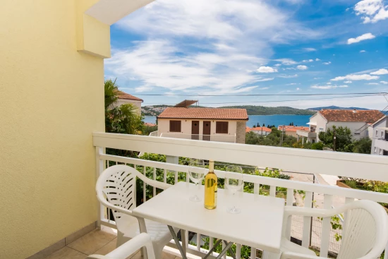Apartmán Střední Dalmácie - Okrug Gornji DA 7552 N1