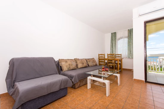 Apartmán Střední Dalmácie - Okrug Gornji DA 7552 N1