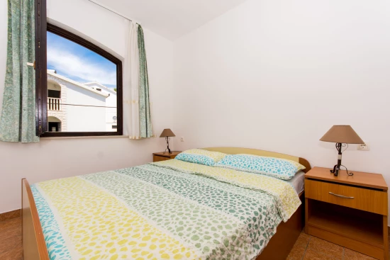Apartmán Střední Dalmácie - Okrug Gornji DA 7552 N1