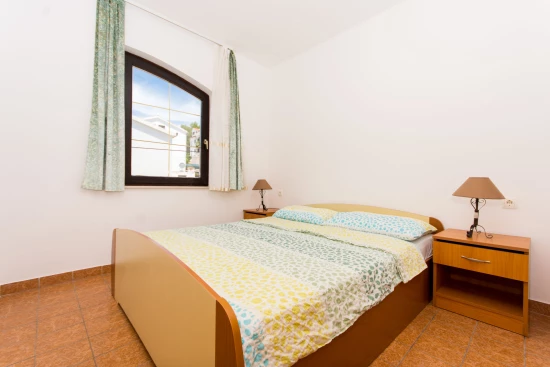 Apartmán Střední Dalmácie - Okrug Gornji DA 7552 N1