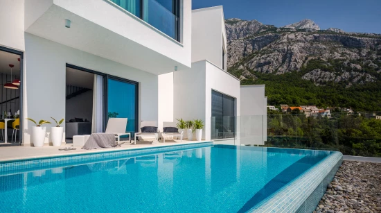 Vila Střední Dalmácie - Makarska DA 7560 N1