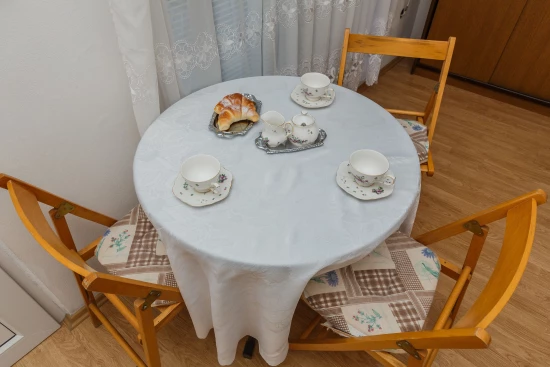 Apartmán Střední Dalmácie - Kaštela DA 7561 N1