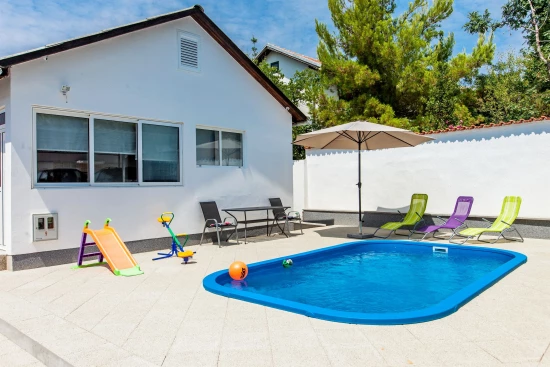 Domek Severní Dalmácie - Tribunj (Vodice) DA 7568 N1